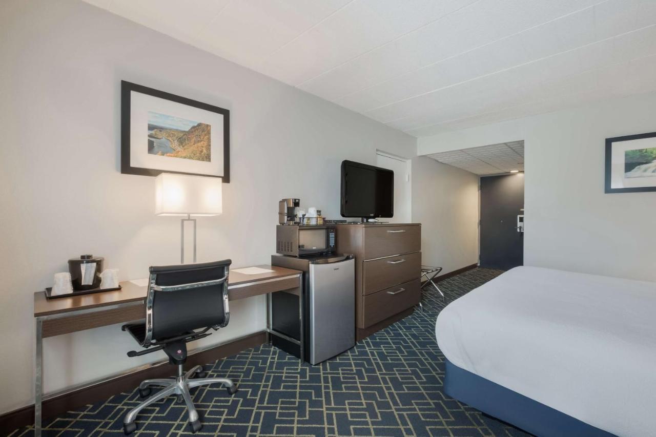 Best Western Hunt'S Landing Hotel Matamoras Milford Экстерьер фото
