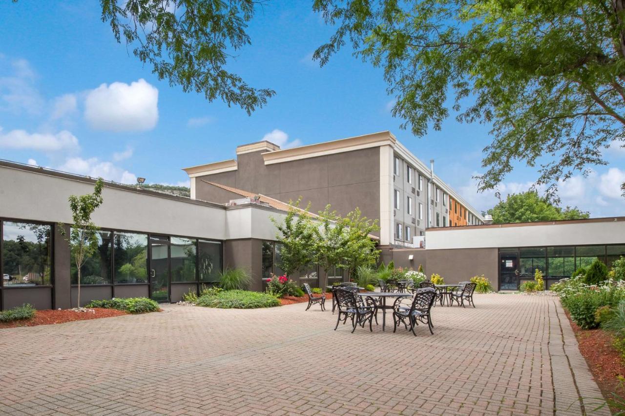 Best Western Hunt'S Landing Hotel Matamoras Milford Экстерьер фото